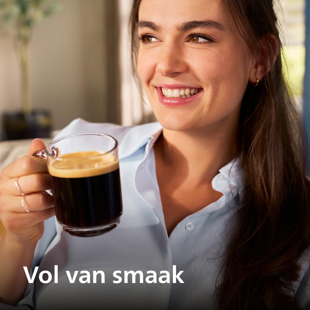 Philips 5500 - Serie Volautomatische Espressomachine: 20 Warme en Ijskoffies, Snelreinigend LatteGo-melksysteem, 40% Stiller met SilentBrew, QuickStart, Zwart en Zilver (EP5546/70)